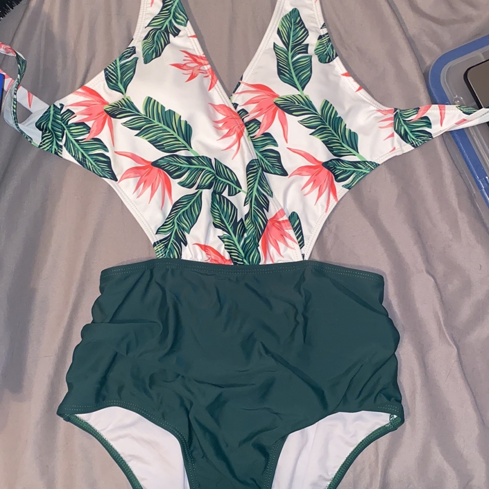 One piece bathing suit